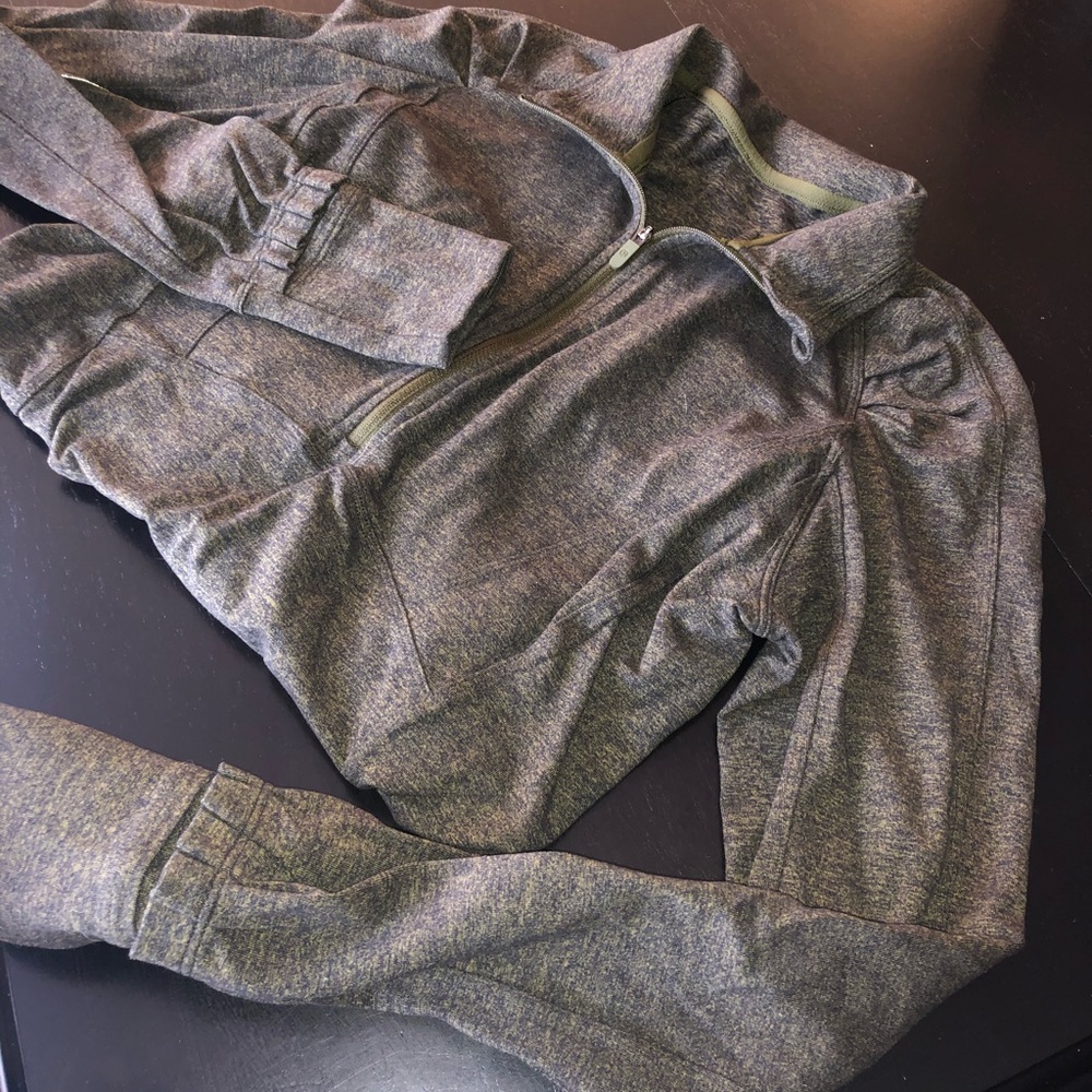 NWOT Lulu lemon quarter zip